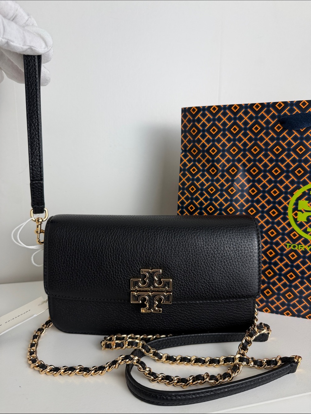NWT Tory Burch Britten Chain Wallet Wristlet
